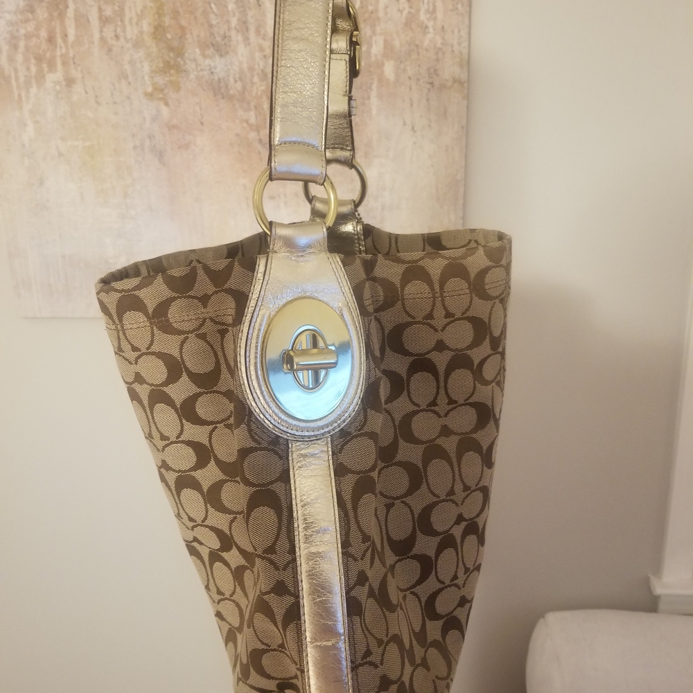 Coach Brown Signature  Shoulder bag - Picture 4 of 6